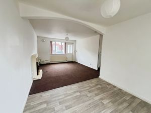 Lounge- click for photo gallery